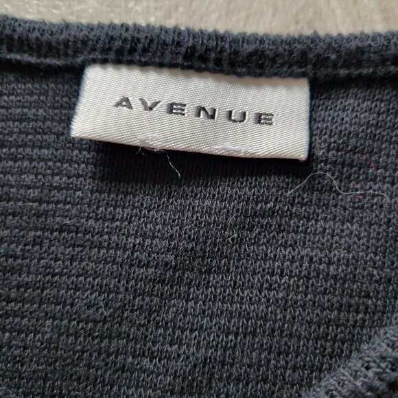 Avenue Women's Plus Black Beaded Sequin Embellished Sweater Size 4x - Picture 2 of 3